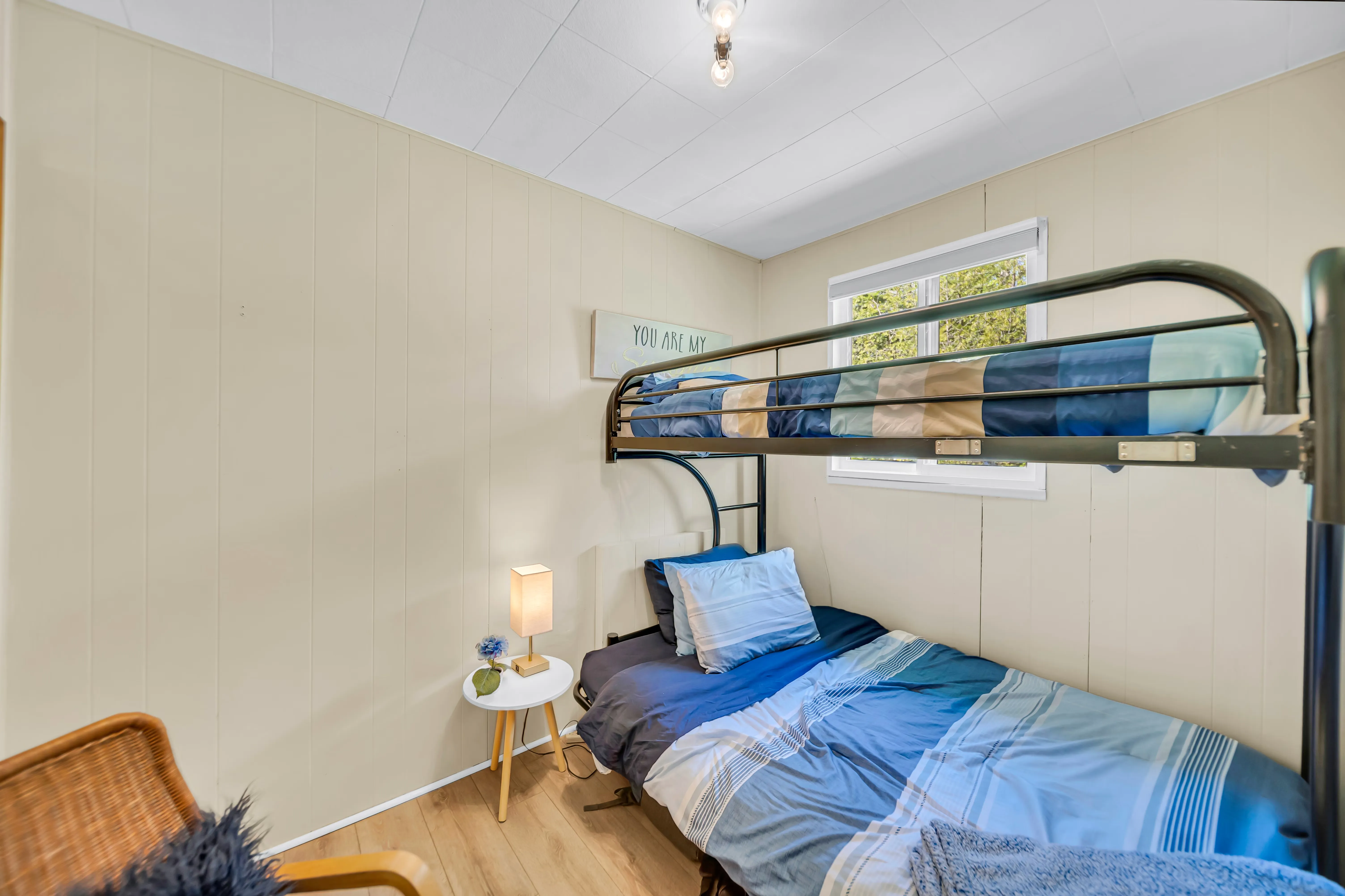 J Arts 360 View — interior property photo